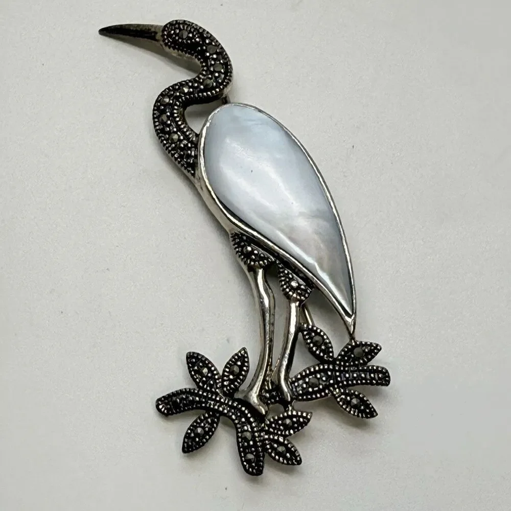 Vintage Sterling Silver Marcasite Mother Of Pearl Standing Heron Bird Brooch 13g